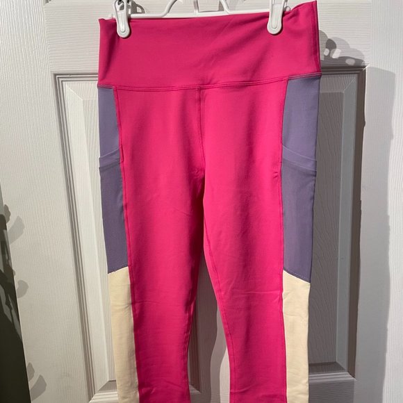 NWT Fabletics PowerHold - High-Waisted Legging - Picture 5 of 7